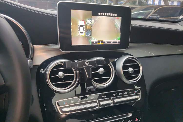 Used Mercedes-Benz GLC 2019 GLC 200 4MATIC
