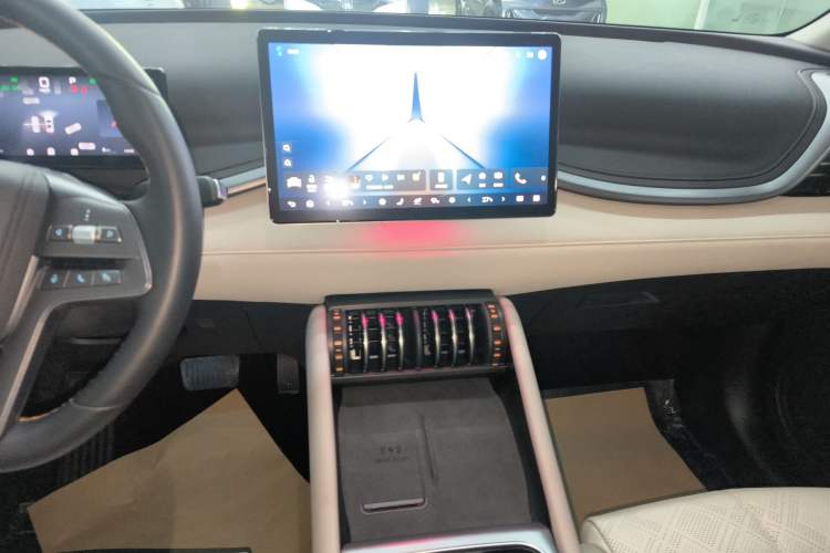 Used BYD Yuan PLUS 2025 Intelligent Driving Version 510 KM Beyond-Grade Edition
