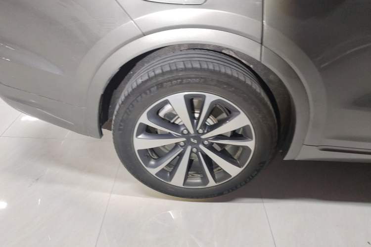 Used Li Auto ONE 2020 Extended-Range 6-Seater Version
