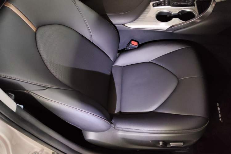 Used Toyota Camry 2018 Dual-Engine 2.5 HG Luxury Edition
