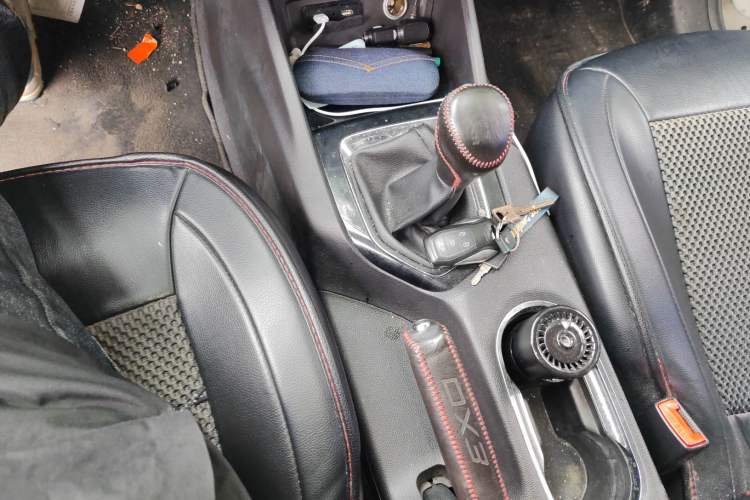 Used Soueast DX3 2016 1.5L Manual Luxury Version
