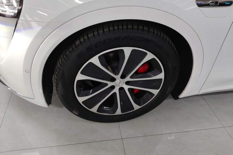 Used Hima Luxeed R7 2024 All-Electric 736 km Ultra