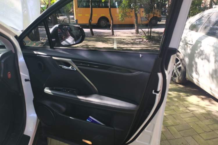 Used Lexus RX 2016 300 Two-Wheel Drive Elite Version China V Standard
