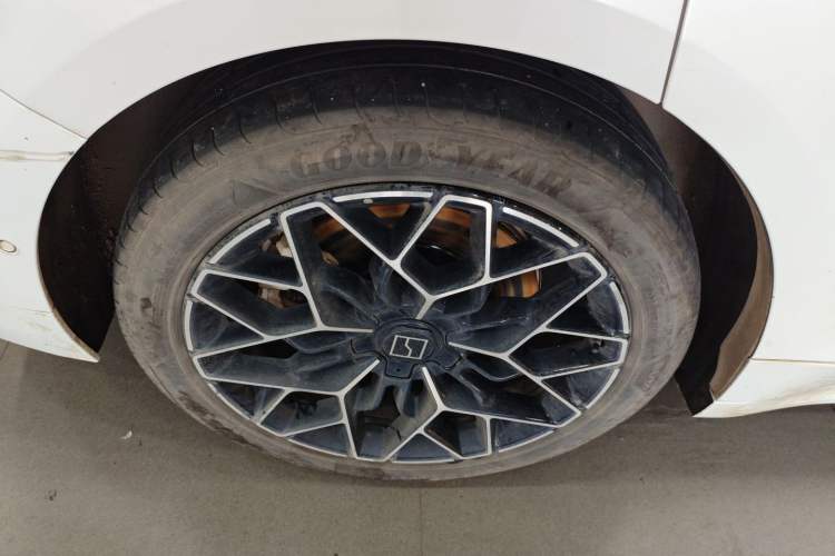 Used Zeekr 001 2024 WE Edition 95 kWh All-Wheel Drive
