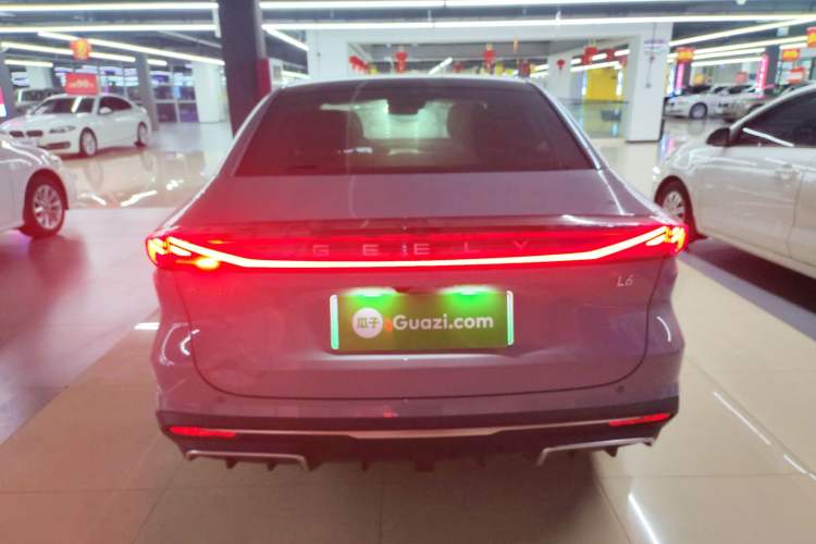 Used  L6 2023 125km MAX
