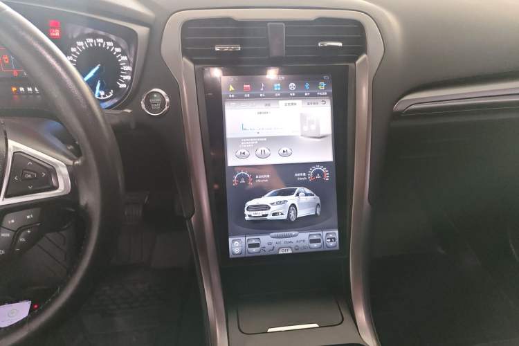 Used Ford Mondeo 2017 EcoBoost 180 Comfort Model
