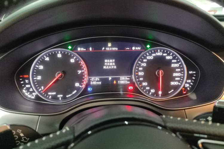 Used Audi A6L 2018 30th Anniversary Edition 45 TFSI quattro Luxury Model
