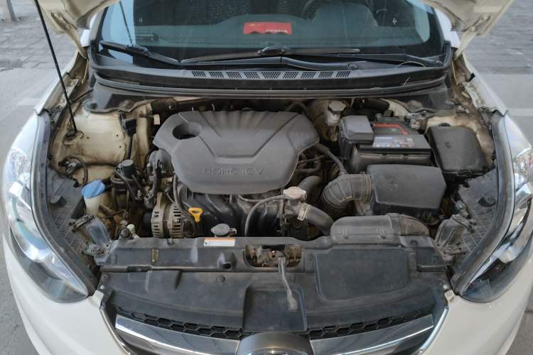 Used Hyundai Elantra 2015 1.6L Automatic Leading Model
