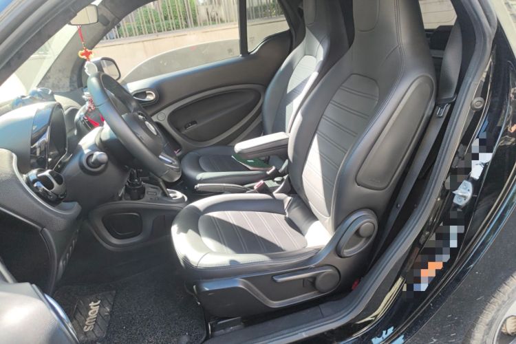 Used  fortwo 2018 1.0L 52kW Hardtop Passion Edition China V Standard
