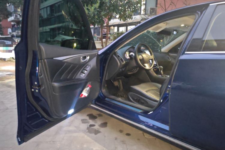 Used Infiniti Q50L 2016 2.0T Ambition Edition
