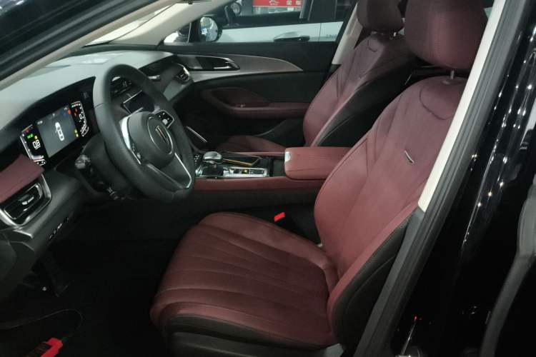 Used Hongqi H5 2024 1.5T DCT Smart Connect Flagship Edition
