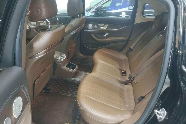 Used Mercedes-Benz E-Class 2021 Restyled E 300 L Luxury Edition
