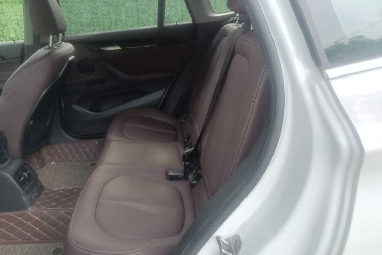 Used BMW X1 2020 sDrive25Li Leading Model
