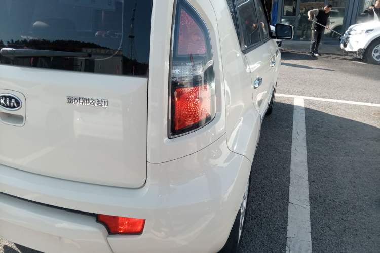 Used Kia Soul 2013 1.6L AT GL
