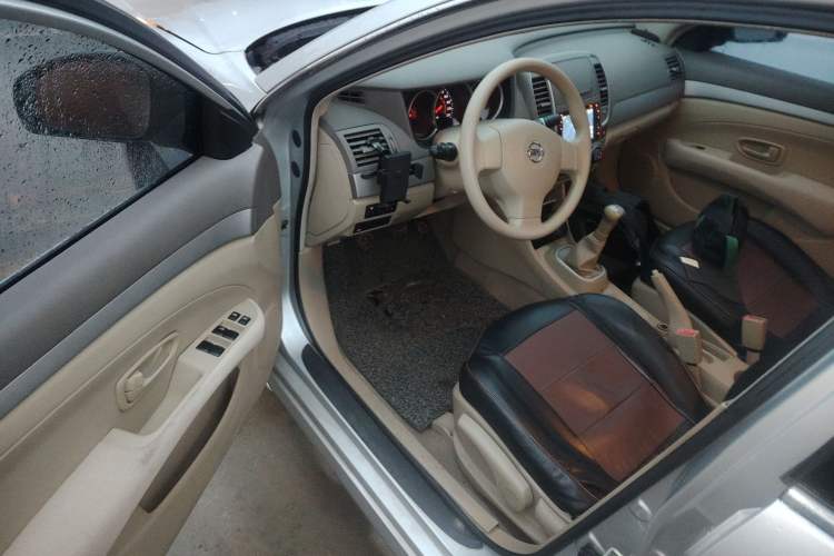 Used Nissan Sylphy 2012 Classic 1.6XE Manual Comfort Edition
