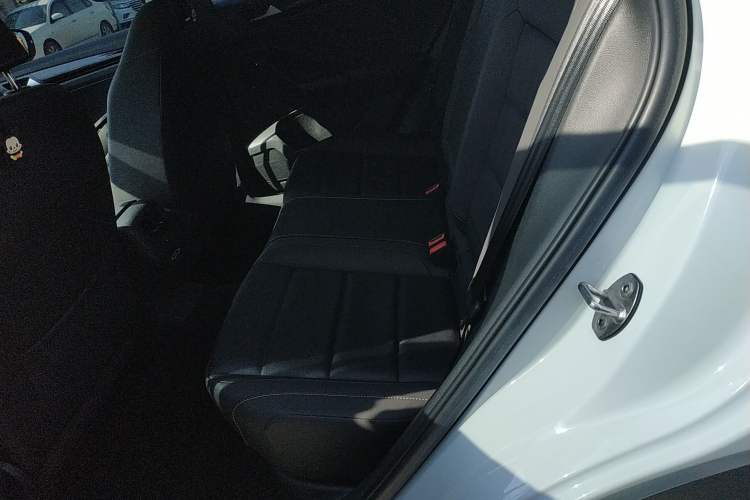 Used Volkswagen T-ROC 2022 280TSI DSG Two-Wheel Drive Comfort PLUS
