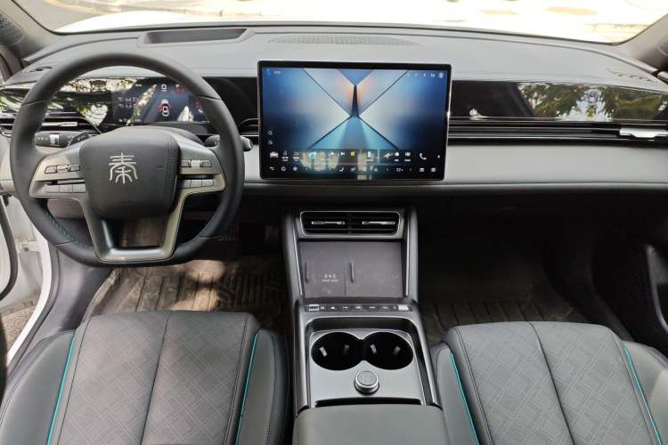 Used BYD Qin L 2025 EV 545KM Cloud Suspension Edition
