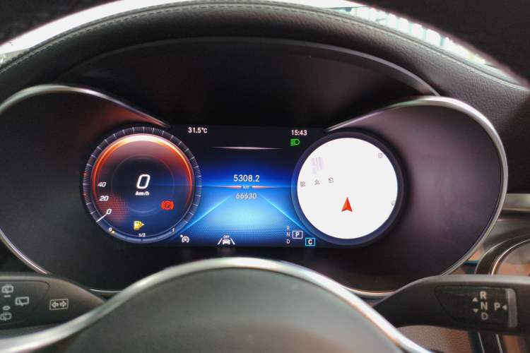 Used Mercedes-Benz GLC 2020 Facelift GLC 300 L 4MATIC Dynamic Edition