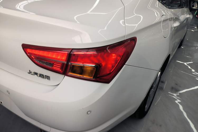 Used Buick Verano 2017 Sedan 20T Dual-Clutch Leading Model
