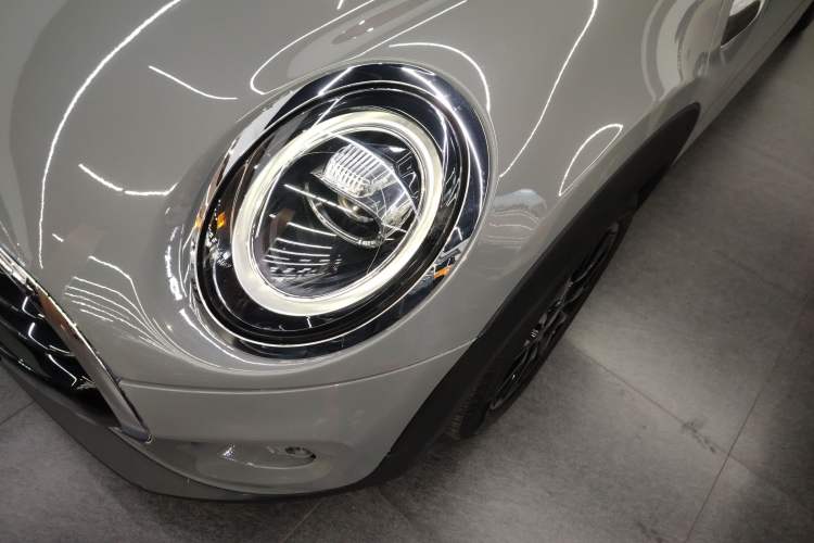 Used  MINI 2021 1.5T COOPER Classic Edition
