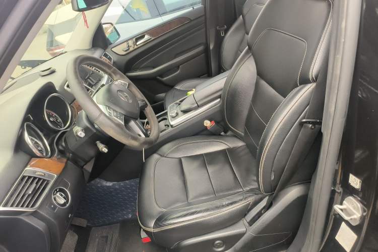 Used Mercedes-Benz M-Class 2014 ML 400 4MATIC Dynamic Model