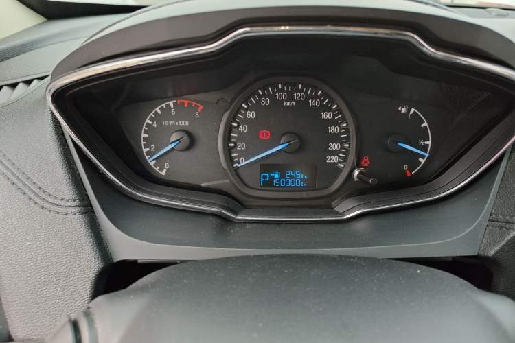 Used Ford Escort 2015 1.5L Automatic Fashion Model
