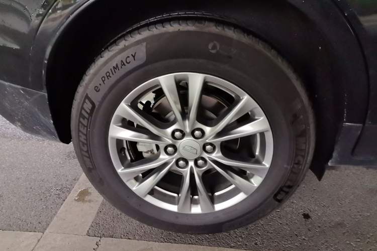 Used Cadillac XT5 2020 28T Luxury Version
