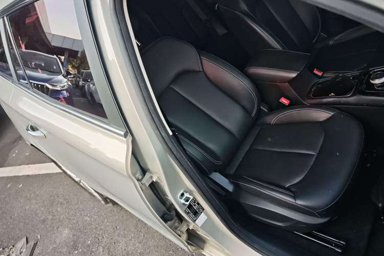 Used Roewe Ei5 2018 Internet Luxury Edition