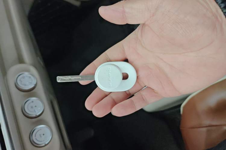 Used Wuling Hongguang MINIEV 2024 3rd Generation 215km Advanced Version