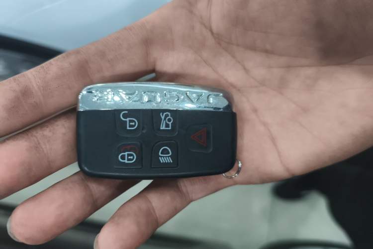 Used Jaguar XJ 2016 XJL 3.0 SC Two-Wheel-Drive Elegant Business Edition
