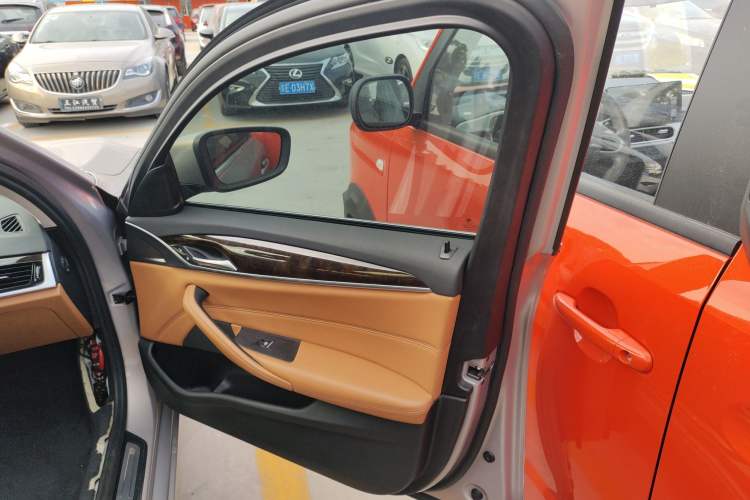 Used BMW 5 Series 2018 528Li Launch Special Edition
