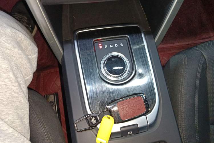 Used Land Rover Discovery Sport 2017 2.0T SE