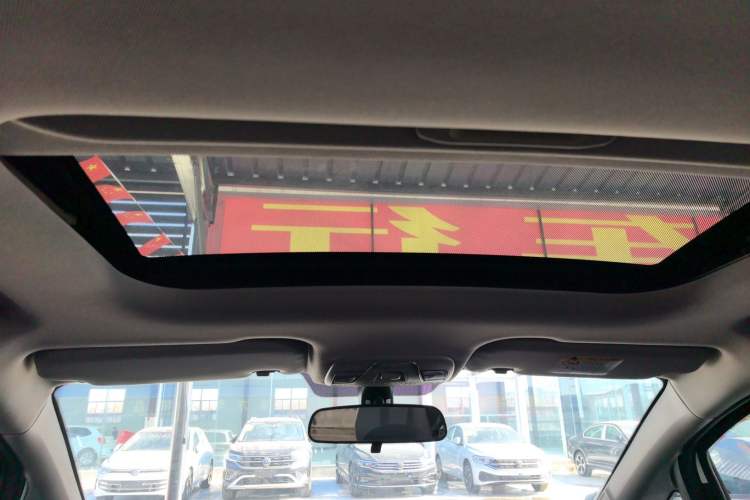 Used Geely Auto Vision X3 2021 PRO 1.5L CVT Deluxe Model