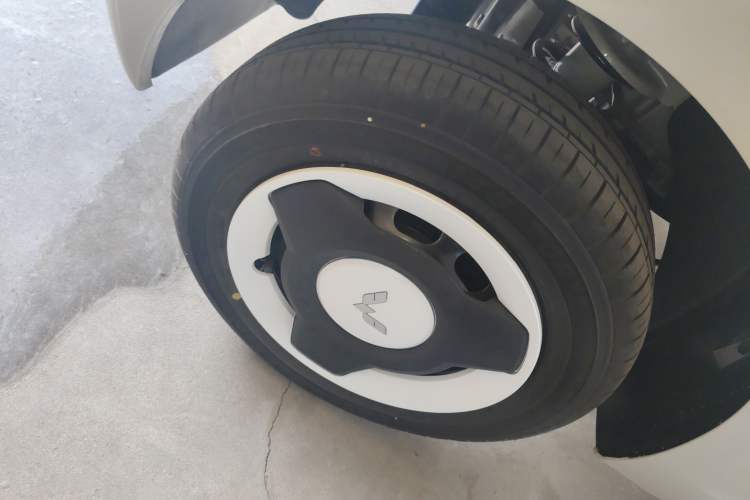 TDK.VehicleDetails.img