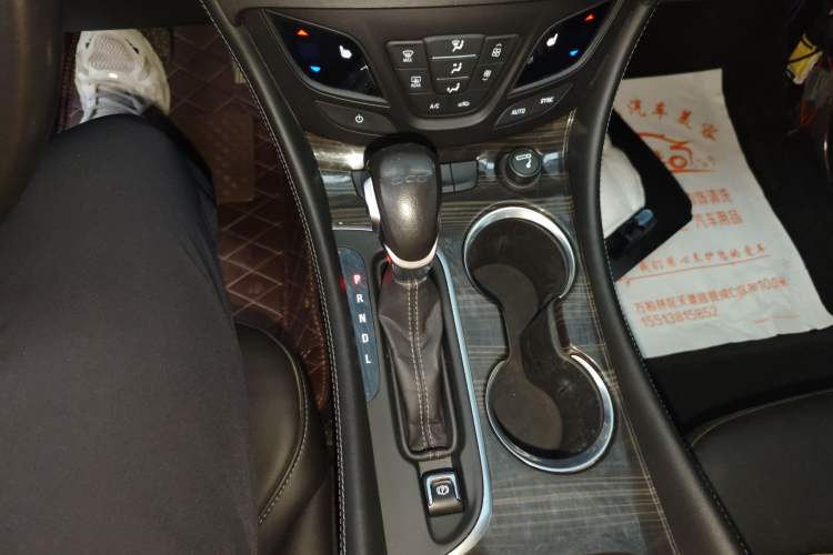 Used Buick Envision 2020 20T Two-Wheel Drive Elite Version
