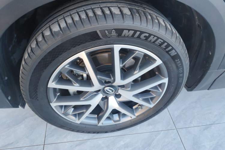 Used GAC Trumpchi GS8 2022 Linghang Series 2.0 TGDI Two-Wheel-Drive Luxury Smart Connectivity Version (7 Seats)