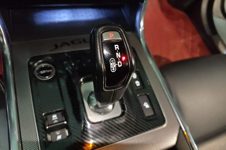 Used Jaguar XEL 2020 2.0T 200 PS R-DYNAMIC S Advanced Sport Edition
