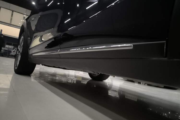 Used BYD Tang 2018 2.0T Automatic Smart Connect Prestige 7-Seater China V Standard
