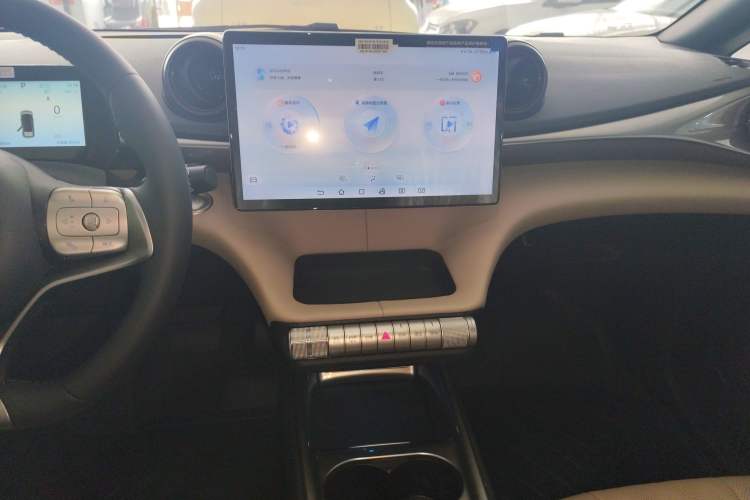 Used BYD Dolphin 2025 420km Free Edition
