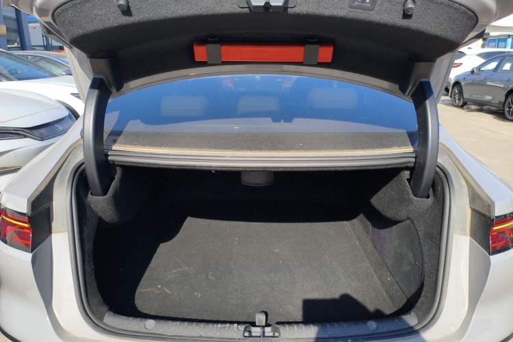 Used BYD Han 2025 EV Intelligent Driving Edition 701KM LiDAR Flagship Model
