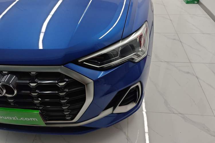 Used Audi Q3 2019 35 TFSI Fashion Dynamic Model
