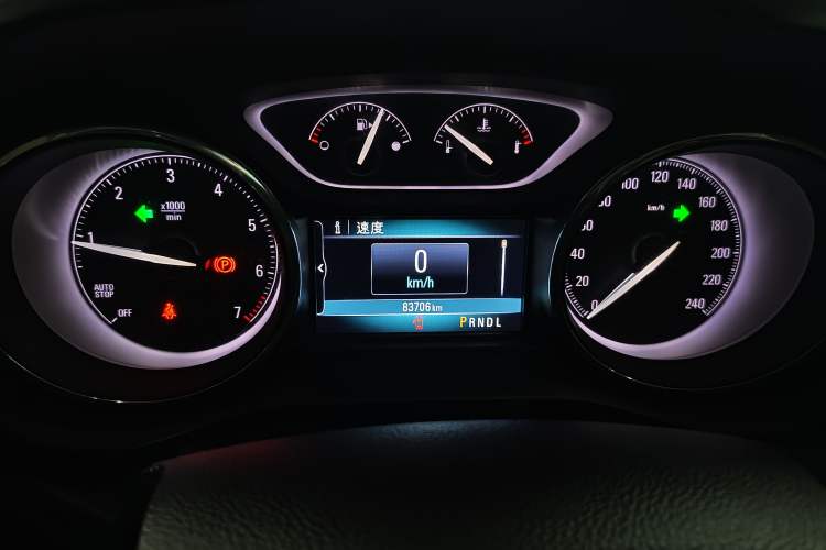 Used Buick Envision 2018 20T Two-Wheel-Drive Elite Model
