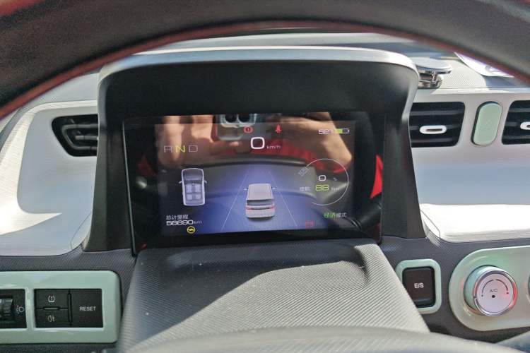 Used Wuling Hongguang MINIEV 2021 Macaron Sandwich Model 170 km Lithium Iron Phosphate
