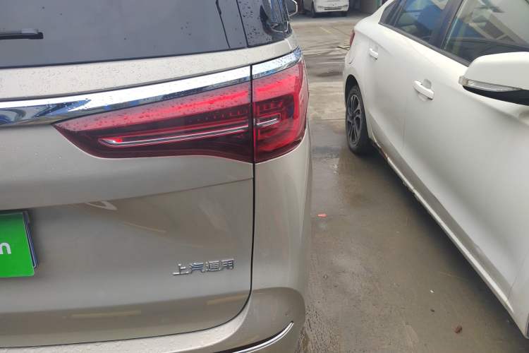 Used Buick GL8 2022 ES Land Cruiser 653T Luxury Model