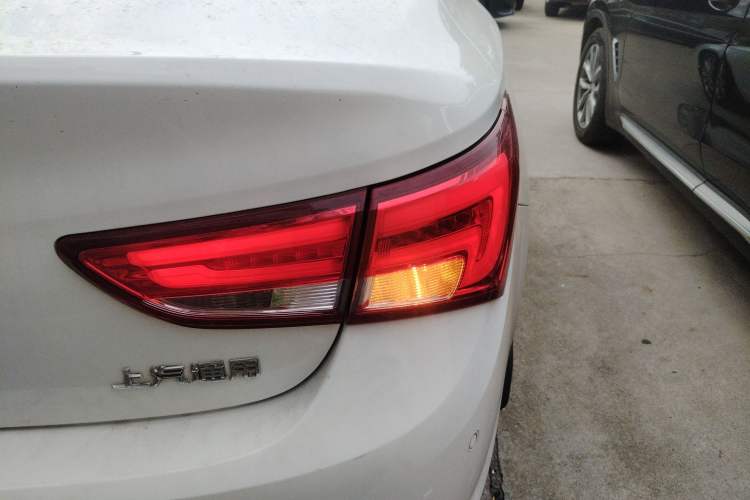 Used Buick Verano 2018 Sedan 20T Dual-Clutch Leading Model
