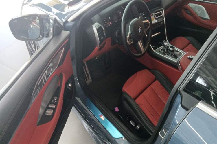 Used BMW 8 Series 2021 Facelift 840i xDrive 4-Door Coupe M Sport Package
