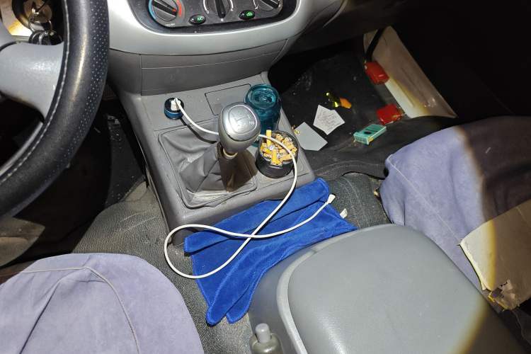 Used Jinbei Hiace 2014 2.0L Fifth-Generation Xiangyun Comfort Type 1 4G20C
