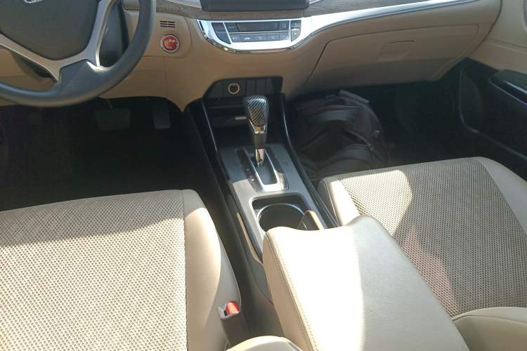 Used Honda Jade 2017 210TURBO CVT Fashion Edition 5-seater