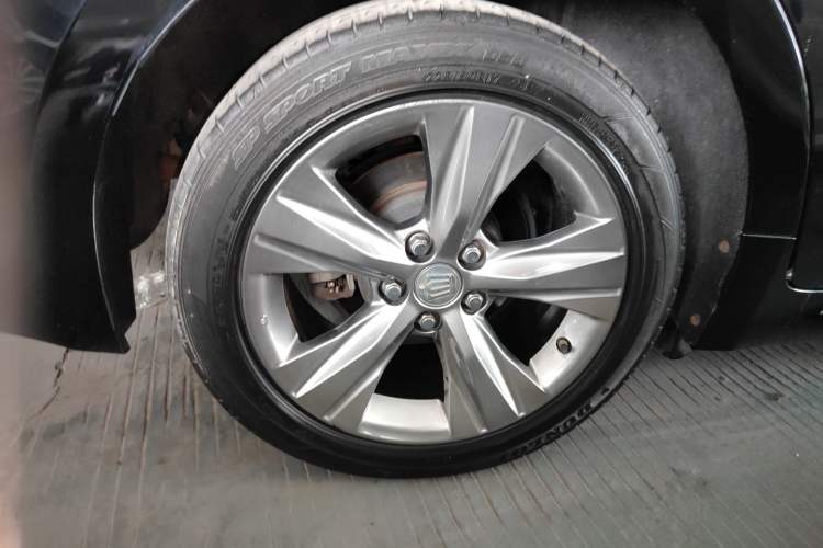 Used Toyota Crown 2015 2.0T Fashion Edition
