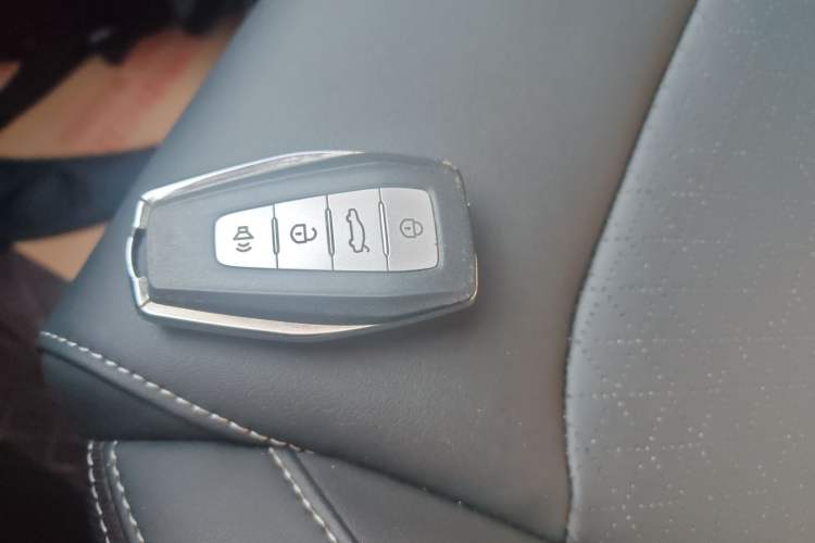 Used Geely Auto Emgrand 2021 UP 1.5L Manual Luxury Model
